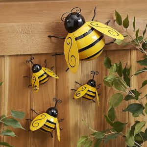 4-Piece Bumble Bee Garden Decorations - Charming Metal Wall Sculptures For Outdoor & Fence Art