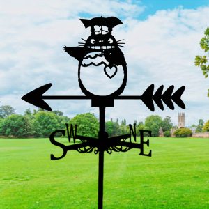 Weather-Resistant Metal Wind Vane with Rustproof Coating, Freestanding Outdoor Directional Weathervane, Durable Yard and Garden Decor, Easy Installation, Ideal for Roof, Fence & Barn ?C 1pc